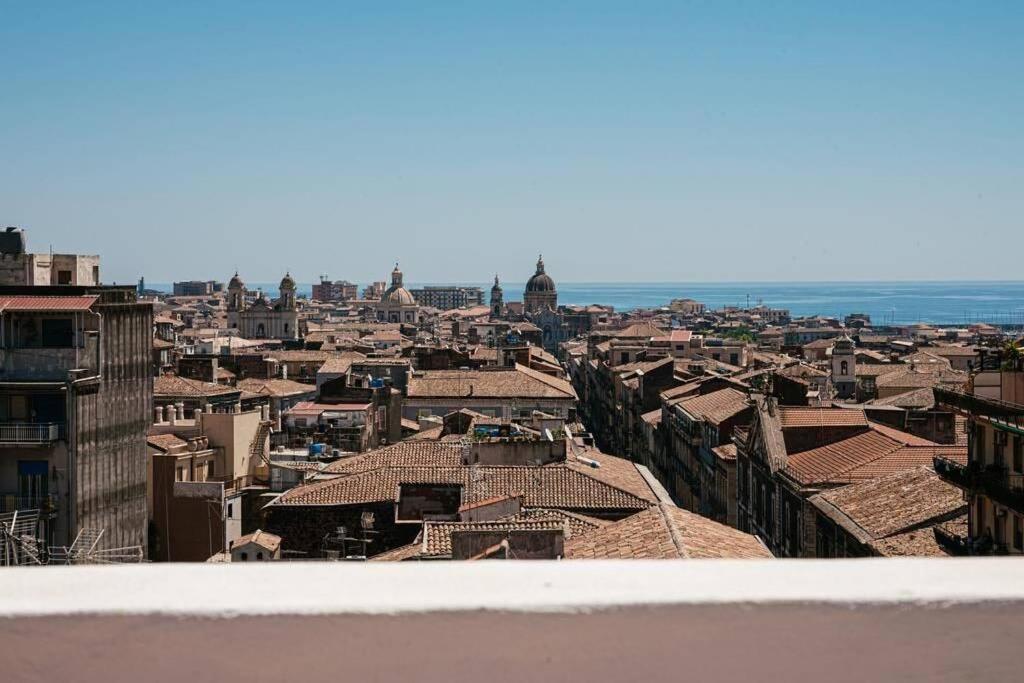 Attico In Pieno Centro Storico Di Catania Leilighet Eksteriør bilde